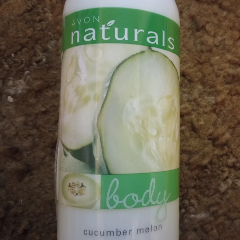 🦋 NWT Rare Avon Cucumber Melon Body Lotion DEADSTOCK